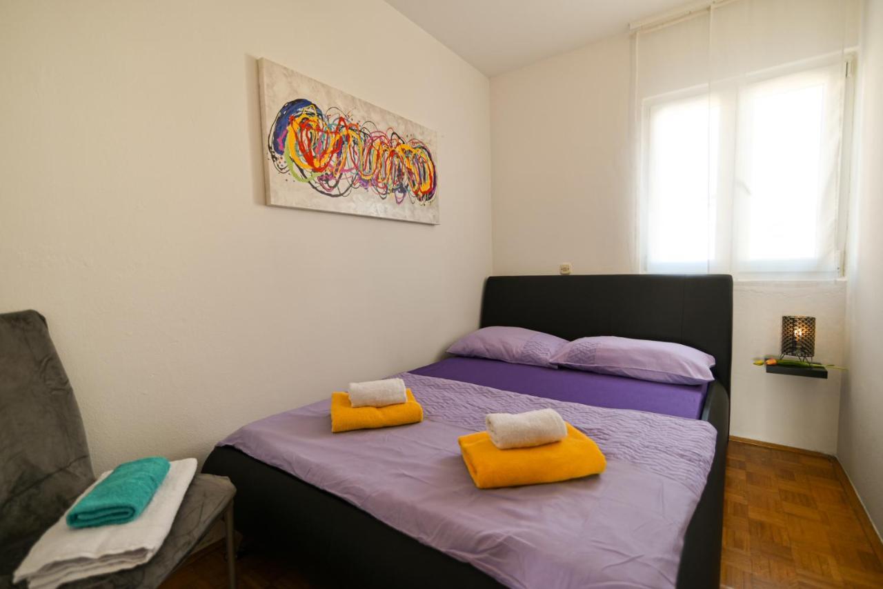 Apartmani Cesarica Trogir Exterior photo
