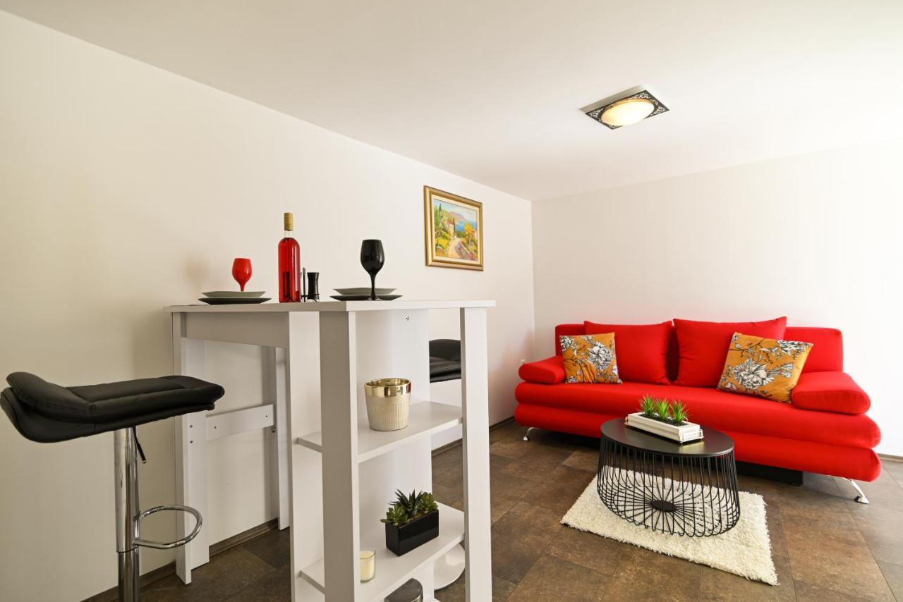 Apartmani Cesarica Trogir Exterior photo