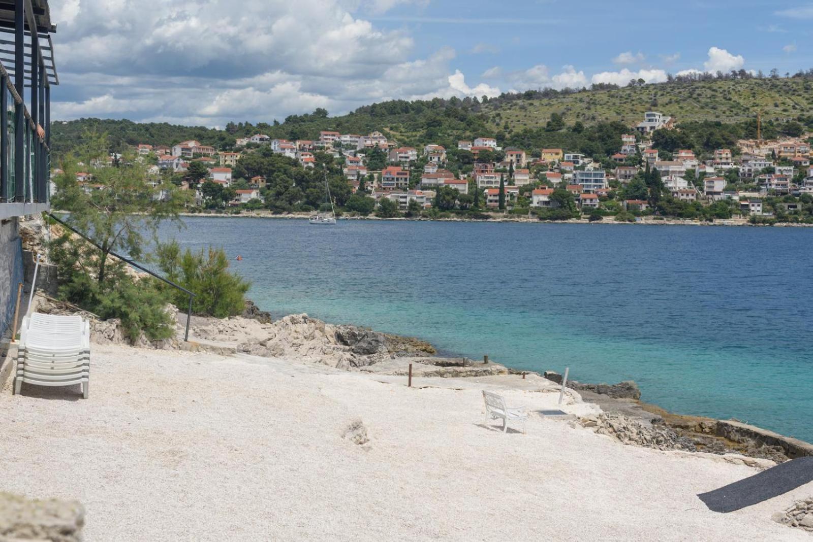 Apartmani Cesarica Trogir Exterior photo